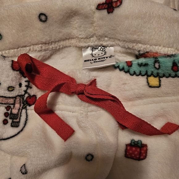 Hello Kitty Christmas Pajama Pants Size S hello kitty pajamas plush - Picture 4 of 4